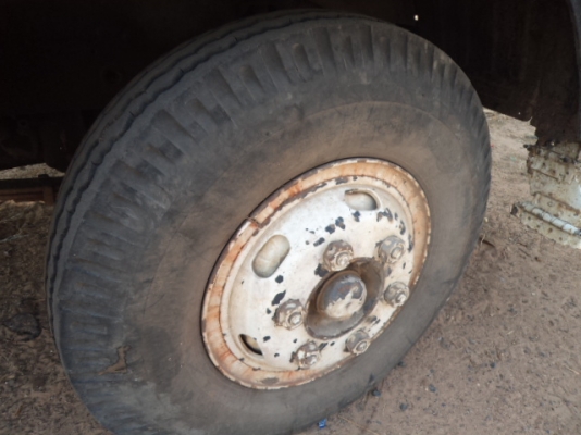 ขายรถ6ล้อฮีโน่FD17เทเลอร์พร้อมเครน2.5ตัน เครื่องH07C