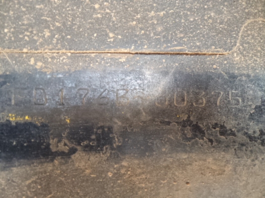 ขายรถ6ล้อฮีโน่FD17เทเลอร์พร้อมเครน2.5ตัน เครื่องH07C