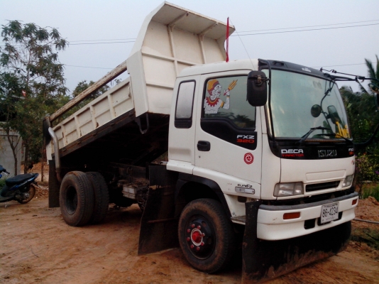 ขาย 6 ล้อดั้ม  ช่วงล่างใหญ่พร้อมใช้งาน เจ้าของขายเอง  0819774163