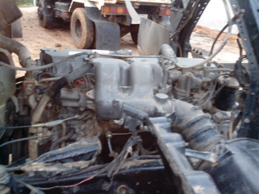 ขาย 6 ล้อดั้ม  ช่วงล่างใหญ่พร้อมใช้งาน เจ้าของขายเอง  0819774163