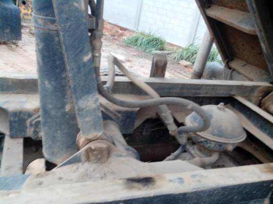 ขาย 6 ล้อดั้ม  ช่วงล่างใหญ่พร้อมใช้งาน เจ้าของขายเอง  0819774163