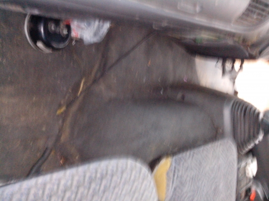 ขาย 6 ล้อดั้ม  ช่วงล่างใหญ่พร้อมใช้งาน เจ้าของขายเอง  0819774163