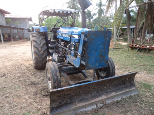 ขายรถไถฟอร์ด6600T3 สภาพสวยพร้อมใช้งานคับเอกสารใบอินวออย์