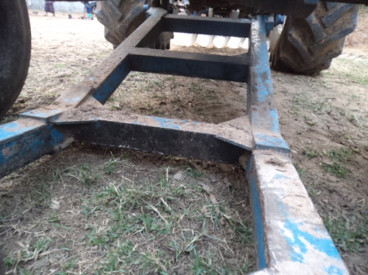 ขายรถไถฟอร์ด6600T3 สภาพสวยพร้อมใช้งานคับเอกสารใบอินวออย์