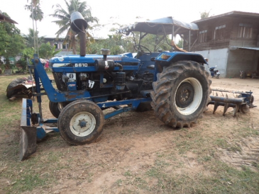 ขายรถไถฟอร์ด6600T3 สภาพสวยพร้อมใช้งานคับเอกสารใบอินวออย์