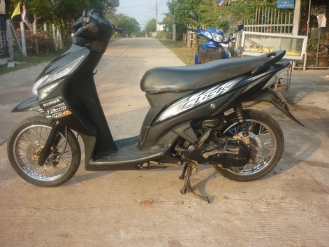 ขาย hoada click ปี 50 ขาย 10500 บาท ขาย hoada click ปี 50 ขาย 10500 บาท