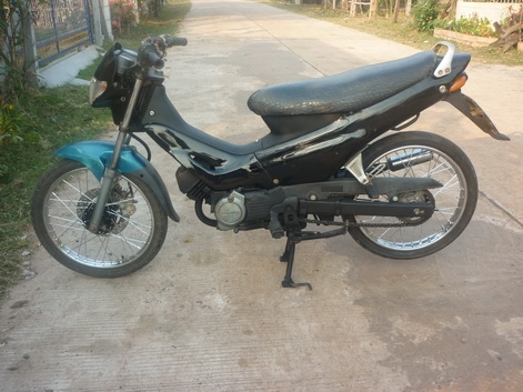 ขาย เทน่า  4เกียร์    ขาย  5500 บาท