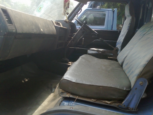 ขายรถหกล้อติดเครน 3 ตัน 3 ปอก เครนยี่ห้อ HIAB รถยี่ห้อ ISUZU NPR-115 แรง เครื่อง 4BD1- ขายรถหกล้อติดเครน 3 ตัน 3 ปอก เครนยี่ห้อ HIAB รถยี่ห้อ ISUZU NPR-115 แรง เครื่อง 4BD1-