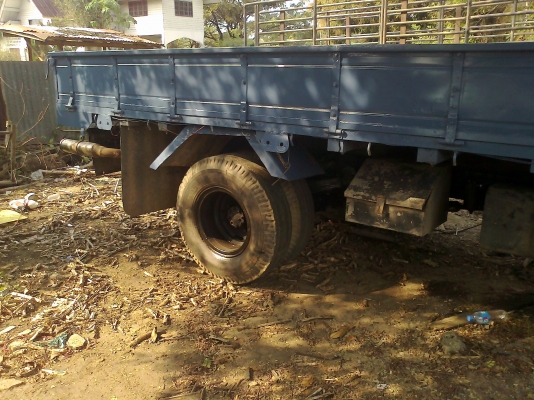 ขายด่วนหกล้อ ISUZU  NKR  พวงมาลัยเพาวเวอร์ รถสวย  เครื่องแห้ง-แน่น-ฟิต ขับดีมากๆครัชซีสวย ประหยัดน้ำมันเยี่ยมยาว4.30เมตร ยาง750.16