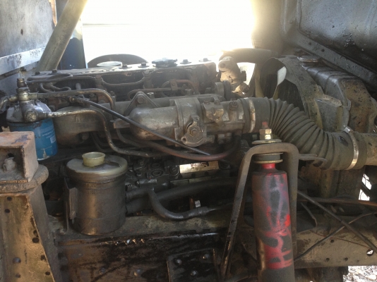 ขายด่วนหกล้อ ISUZU  NKR  พวงมาลัยเพาวเวอร์ รถสวย  เครื่องแห้ง-แน่น-ฟิต ขับดีมากๆครัชซีสวย ประหยัดน้ำมันเยี่ยมยาว4.30เมตร ยาง750.16