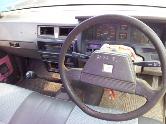 ขาย nissan single cab ปี 30 สภาพดี ราคาถูกครับ ขาย nissan single cab ปี 30 สภาพดี ราคาถูกครับ