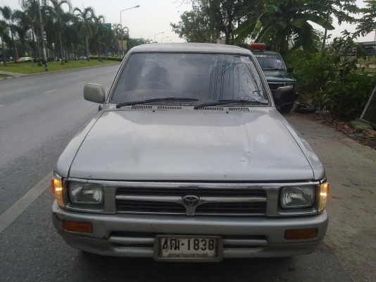 TOYOTA MIGHTY  ปี95 แค็ป เครื่องดี แอร์เย็น พวงมาลัยเพาเวอร์ เครื่อง 2L