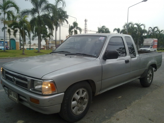 TOYOTA MIGHTY  ปี95 แค็ป เครื่องดี แอร์เย็น พวงมาลัยเพาเวอร์ เครื่อง 2L