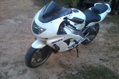 ขายZX 900 ปี 1998-1999 ทะเบียนแท้ โอนได้เลย ราคา ถูกๆ ขายZX 900 ปี 1998-1999 ทะเบียนแท้ โอนได้เลย ราคา ถูกๆ
