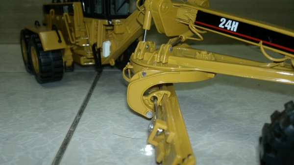 โมเดล catterpillar โมเดล catterpillar