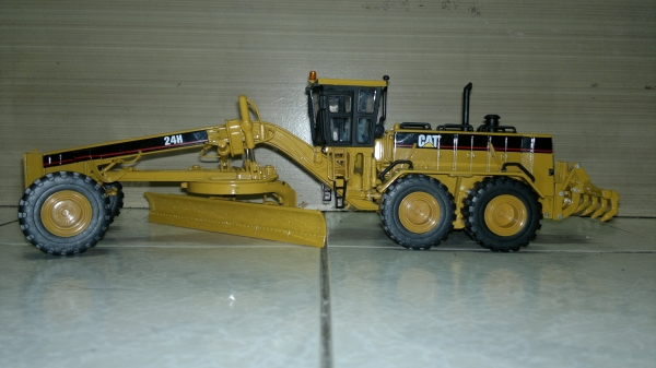 โมเดล catterpillar