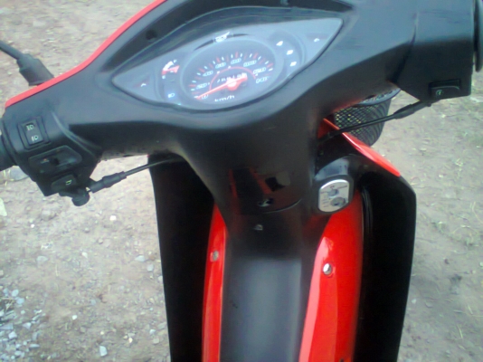 ขายเวฟ100S uboxสตาทมือ ซื้อมือ1ป้ายแดง เครื่องเดิมเดิมสวยสวยราคา 24000 บาท