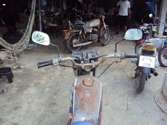 ขายยามาฮ่า รุ่น r x s 115 มีทะเบียน มีชุดโอน ภาษี57เดิม ตามสภาพสนใจติดต่อสรกฤช 081-8478107