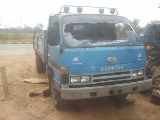 ขาย KS 32 วางหัวชีตาร์ เครื่อง 4BD1 ฝาดำเครื่อง่ดี แชชซีมีดามขายถูกๆไปเลยครับ