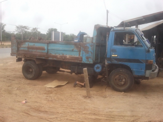 ขาย KS 32 วางหัวชีตาร์ เครื่อง 4BD1 ฝาดำเครื่อง่ดี แชชซีมีดามขายถูกๆไปเลยครับ