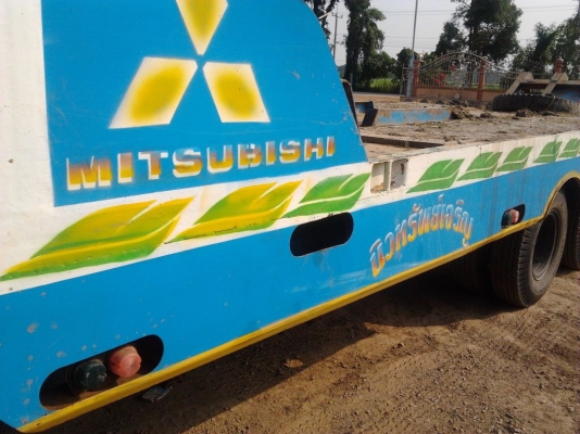 เทเลอร์บรรทุกรถเกี่ยว FUSO 195 HP(เตี้ย) ยาง 825-16 ใหม่ 10 เส้น  2 เพลา