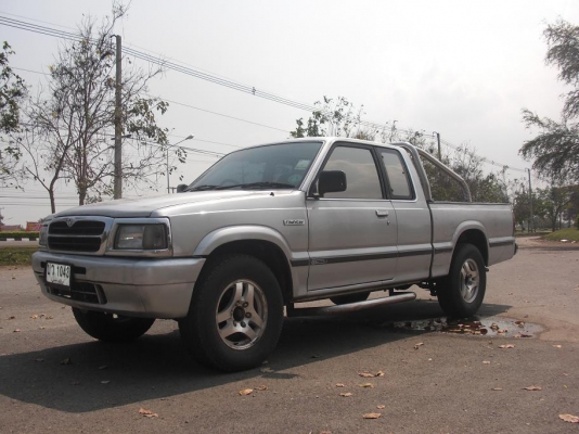 Mazda Fighter extra cab 1997