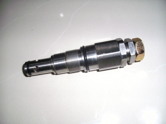 MAIN VALVE,KOBELCO SK200-3/5,PART No.2436U1306F1