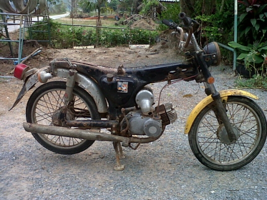 ขาย A100  nobook  2900 บาท เครื่องแน่น สตาร์ทลง