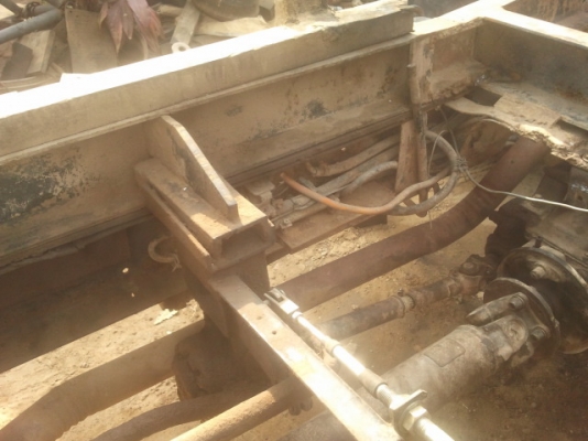 ขาย KS 32 วางหัวชีตาร์ เครื่อง 4BD1 ฝาดำเครื่อง่ดี แชชซีมีดามขายถูกๆไปเลยครับ ขาย KS 32 วางหัวชีตาร์ เครื่อง 4BD1 ฝาดำเครื่อง่ดี แชชซีมีดามขายถูกๆไปเลยครับ