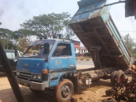 ขาย KS 32 วางหัวชีตาร์ เครื่อง 4BD1 ฝาดำเครื่อง่ดี แชชซีมีดามขายถูกๆไปเลยครับ ขาย KS 32 วางหัวชีตาร์ เครื่อง 4BD1 ฝาดำเครื่อง่ดี แชชซีมีดามขายถูกๆไปเลยครับ