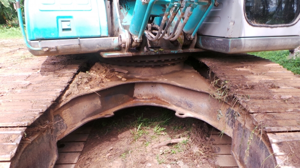 KOBELCO  YN09  มีเล่มทะเบียนพร้อมค่ะ