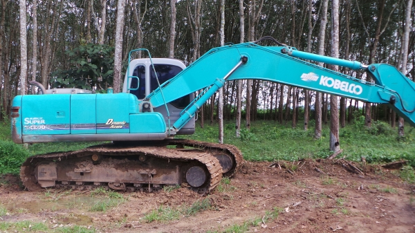KOBELCO  YN09  มีเล่มทะเบียนพร้อมค่ะ