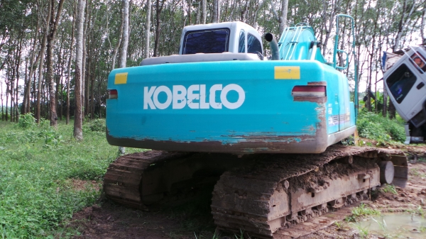 KOBELCO  YN09  มีเล่มทะเบียนพร้อมค่ะ