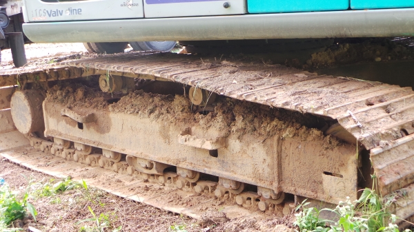 KOBELCO  YN09  มีเล่มทะเบียนพร้อมค่ะ