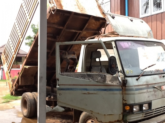 ขายหกล้อดั้มFB. 112. เครื่อง 117 ขายตามสภาพราคาให้ไปทำได้มีกำไรคับ