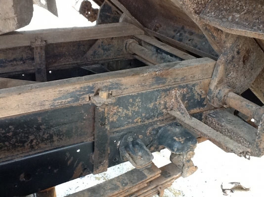 ขายหกล้อดั้มFB. 112. เครื่อง 117 ขายตามสภาพราคาให้ไปทำได้มีกำไรคับ