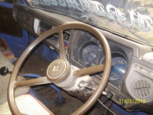 ขาย6ล้อ   ks  เครื่อง110แรง ราคา  300000