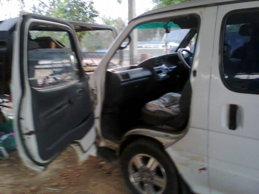 ขายรถตู้ถูกๆ