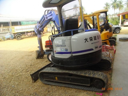 ขายแมคโคร MITSUBISHI MM30SR เก่าญี่ปุ่น สวยๆถูกๆ
