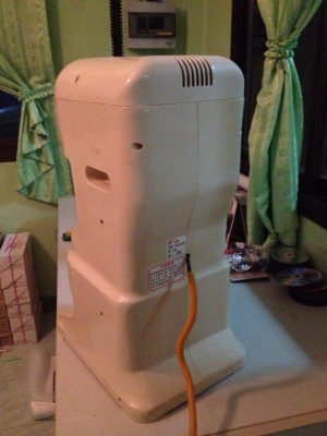 ************ ขายเครื่องทำน้ำแข็งหิมะ **************** ************ ขายเครื่องทำน้ำแข็งหิมะ ****************