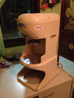 ************ ขายเครื่องทำน้ำแข็งหิมะ **************** ************ ขายเครื่องทำน้ำแข็งหิมะ ****************