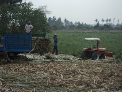 L20แรงสามสูบยางดีระบบหางดีมากครับเครื่องดีมากมีพวงมาลัยเพลาเวอร์