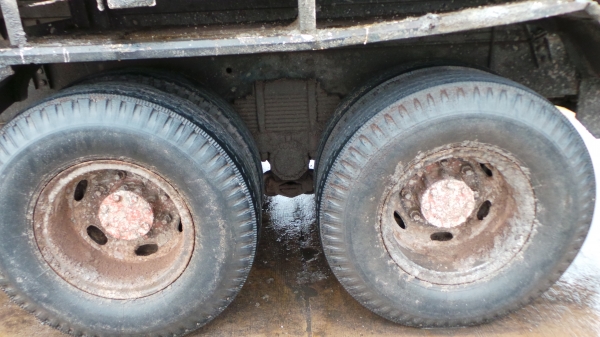 MITSUBISHI  FUSO