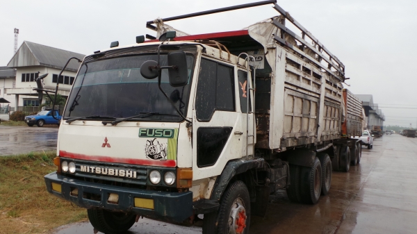 MITSUBISHI  FUSO