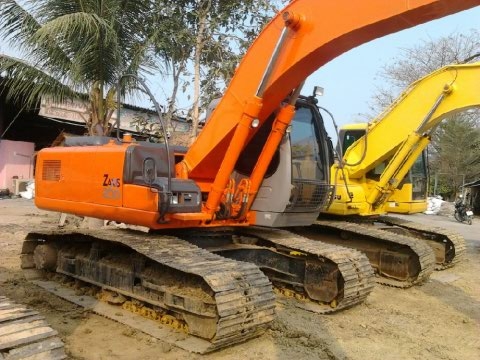 ขายรถแบคโฮ  ยี่ห้อ  HITACHI  ZX 200  ญี่ปุ่น เอกสารเล่มทะเบียน