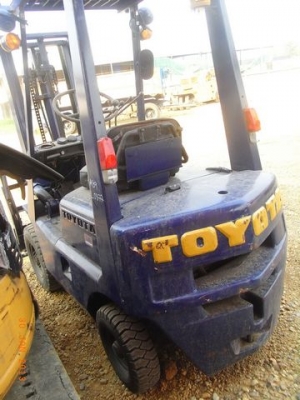 ขายโฟล์คลิฟTOYOTA 3FG-14 เบนซิน 1.5 ตัน เก่าญี่ปุ่น ถูกๆๆ