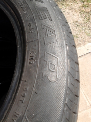 205/55R16 GOODYEAR EAGLE NCT5   มีชุด 4 เส้น  โทร.081-427-3941
