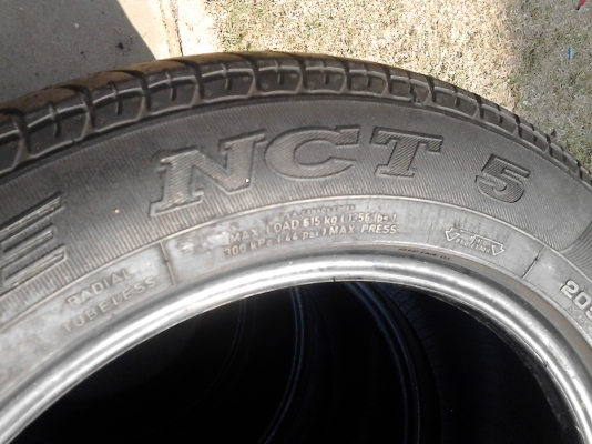 205/55R16 GOODYEAR EAGLE NCT5   มีชุด 4 เส้น  โทร.081-427-3941