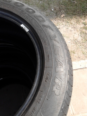 205/55R16 GOODYEAR EAGLE NCT5   มีชุด 4 เส้น  โทร.081-427-3941