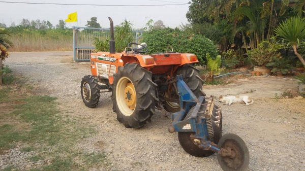 ขาย KUBOTA ZL2602DT เครื่องดี เกียร์ดี พร้อมผาน5 ครับ